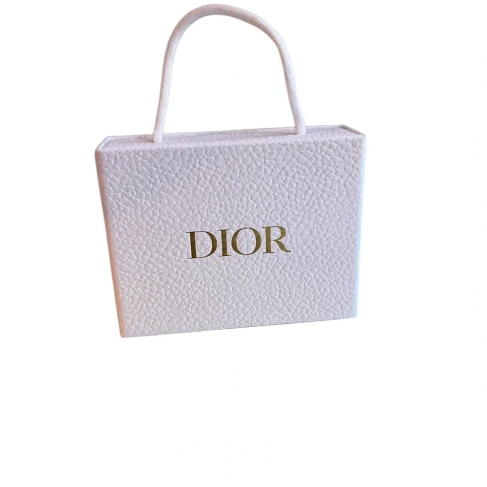 Dior empty Pebble Texture White Empty Gift Box With Gold Lettering